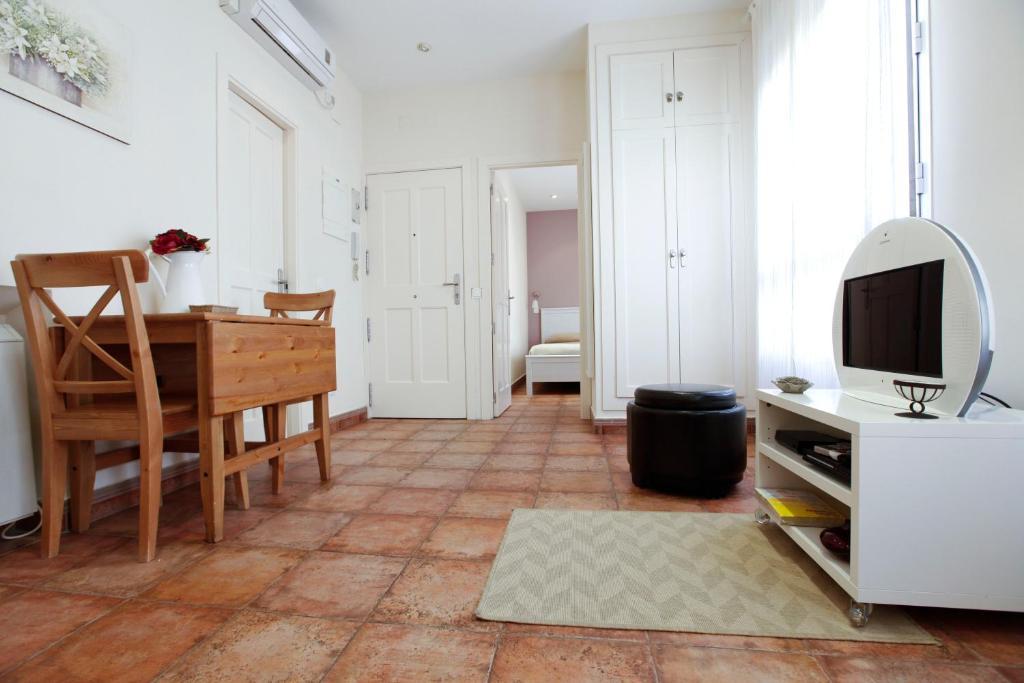 Apartamento Tirso De Molina Madrid Rum bild