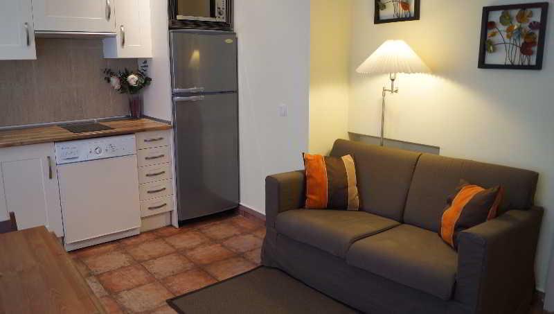 Apartamento Tirso De Molina Madrid Exteriör bild