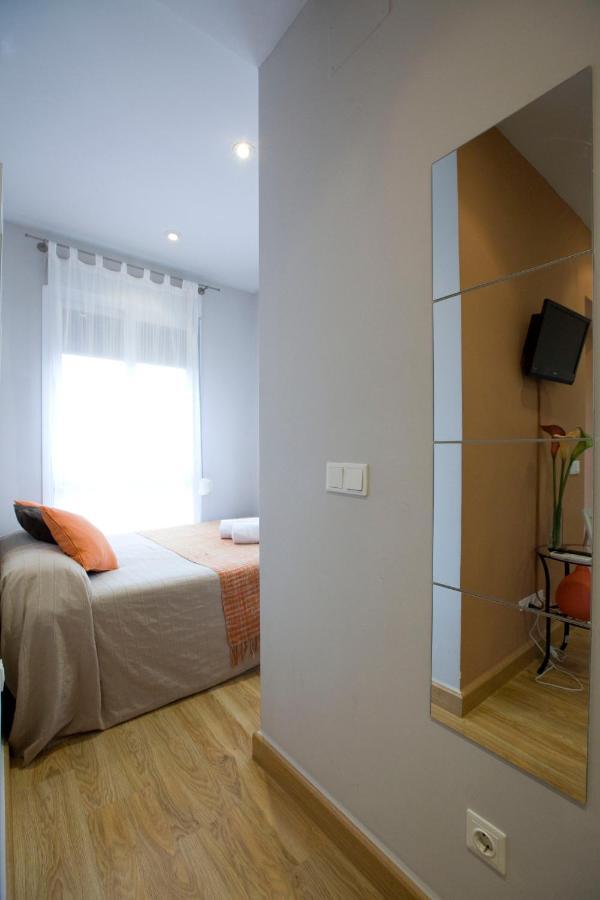 Apartamento Tirso De Molina Madrid Exteriör bild
